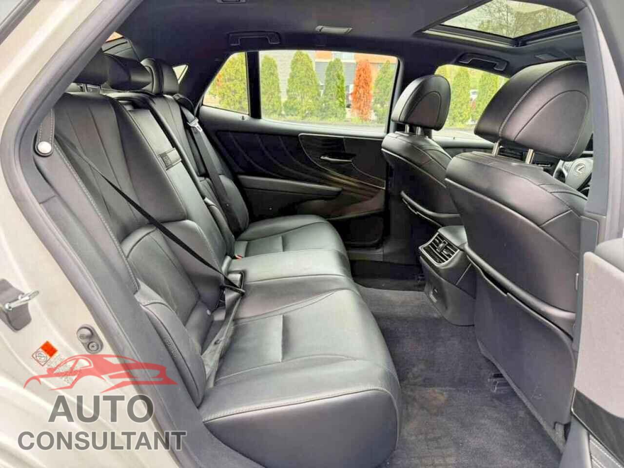 LEXUS LS500 2021 - JTHD51FF4M5014687