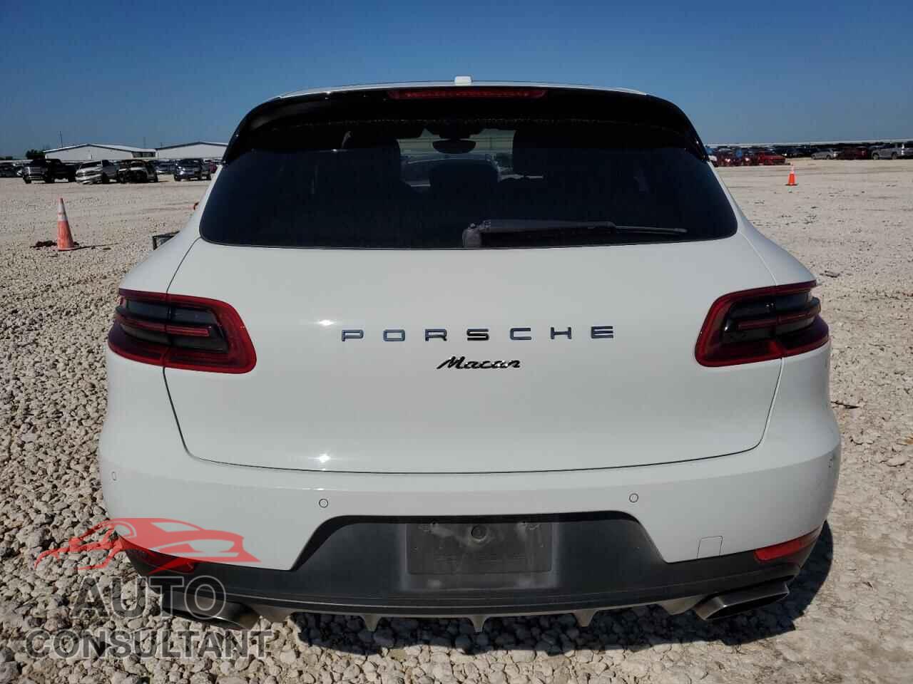 PORSCHE MACAN 2018 - WP1AA2A57JLB19833