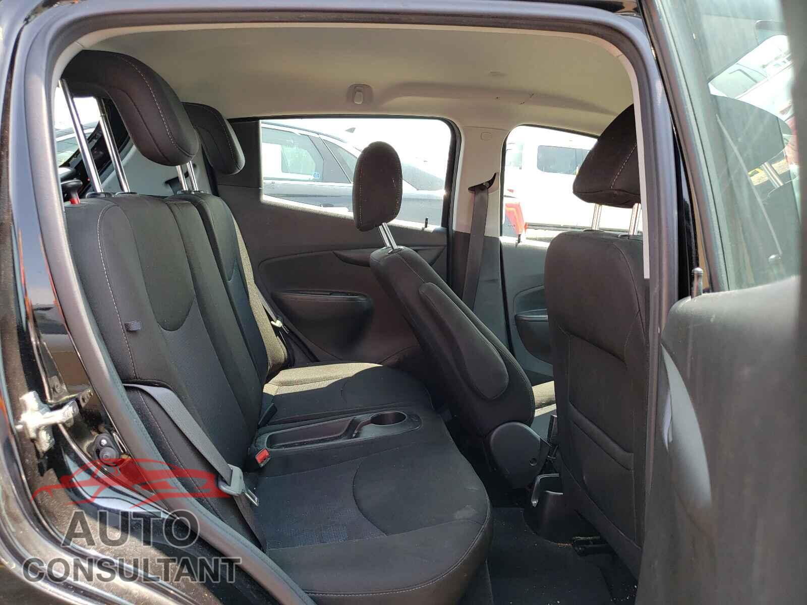 CHEVROLET SPARK 2017 - KL8CD6SA7HC830181