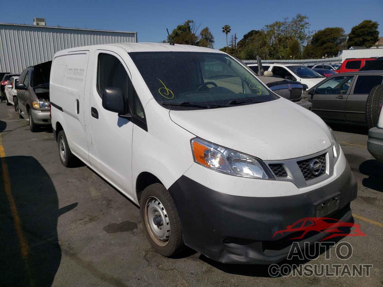 NISSAN NV 2017 - 3N6CM0KN9HK696837