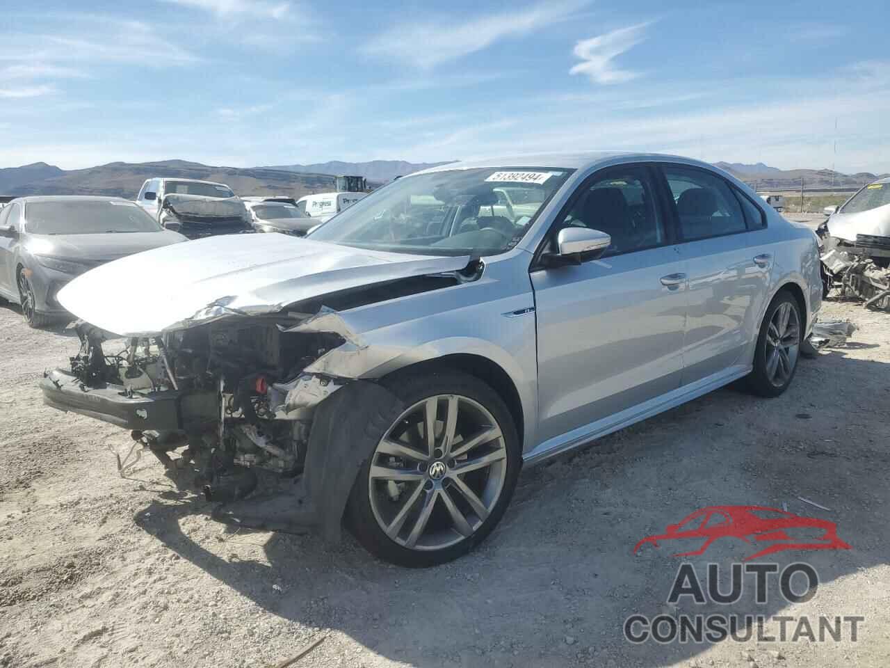 VOLKSWAGEN PASSAT 2018 - 1VWAA7A34JC038234