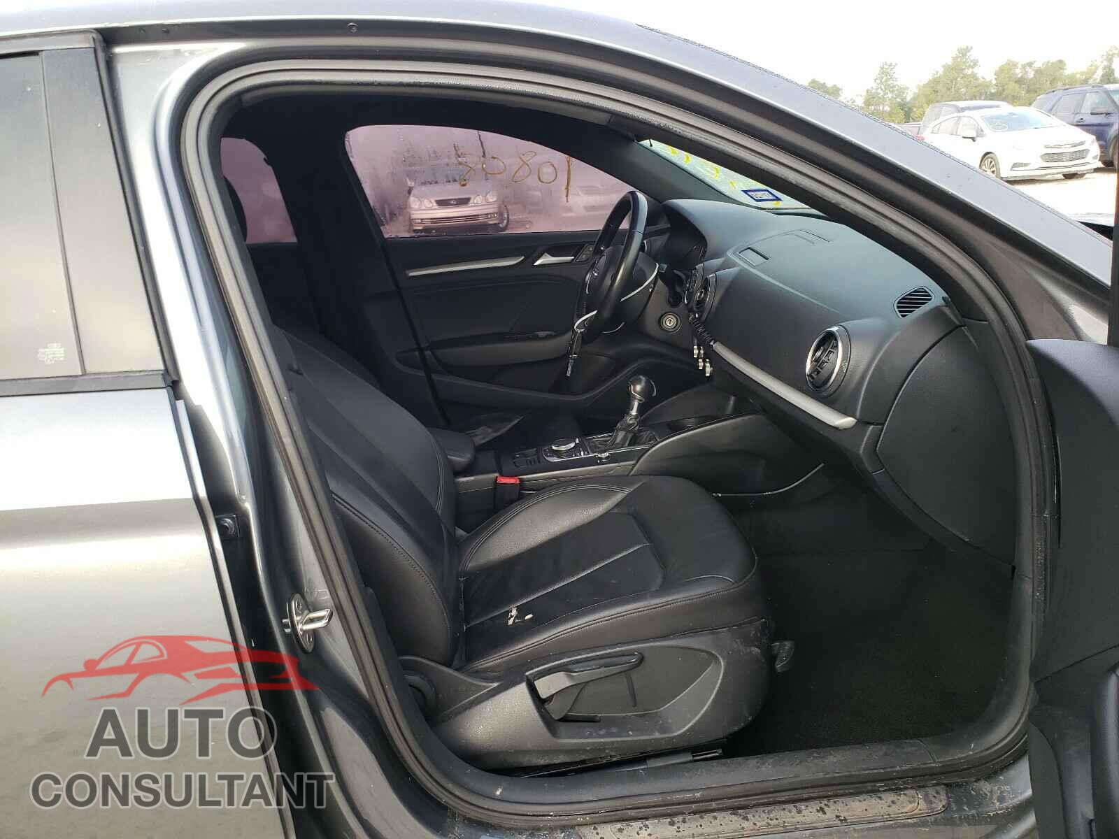 AUDI A3 2015 - WAUACGFF0F1104164