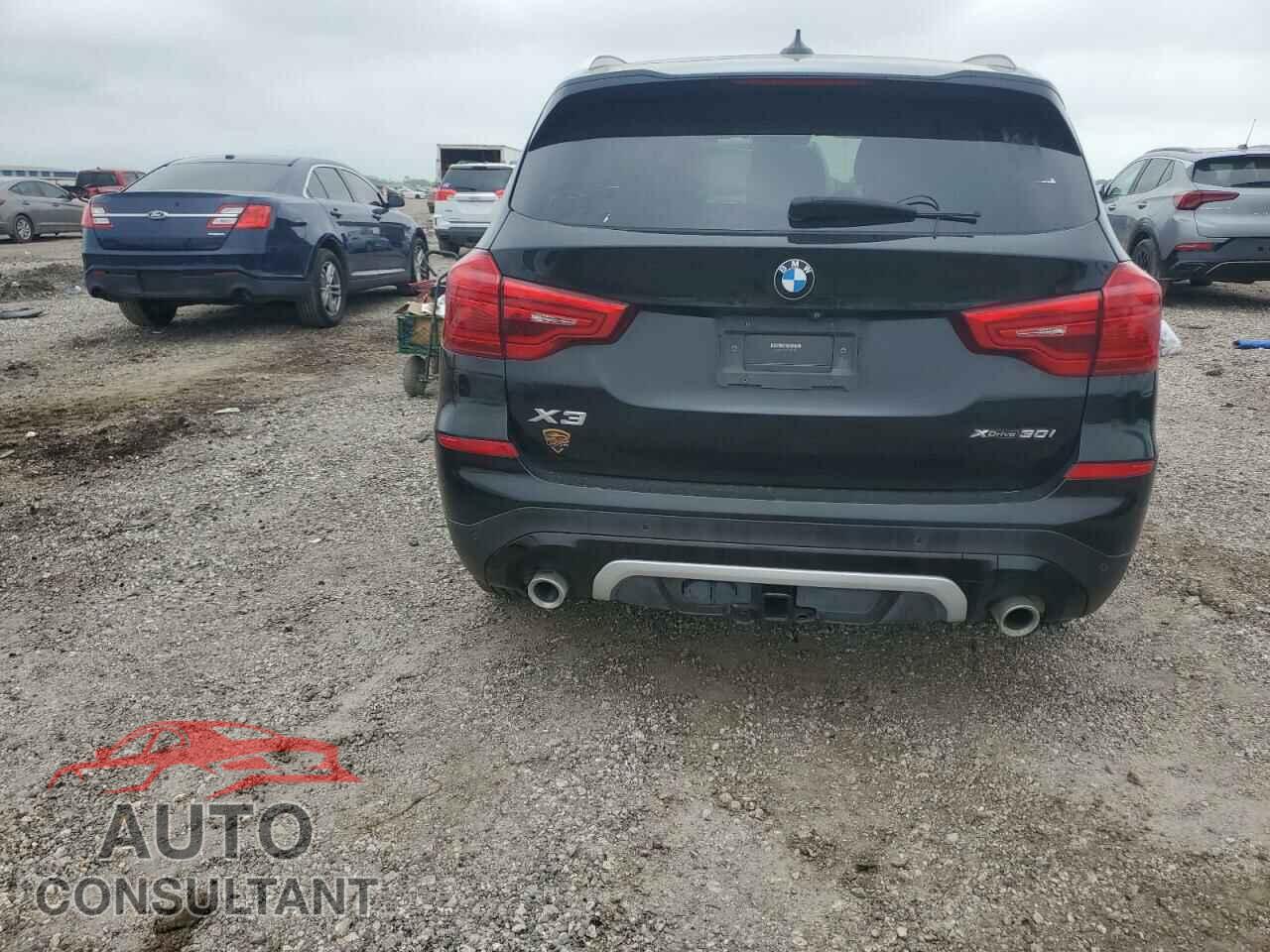 BMW X3 2019 - 5UXTR9C52KLP87371