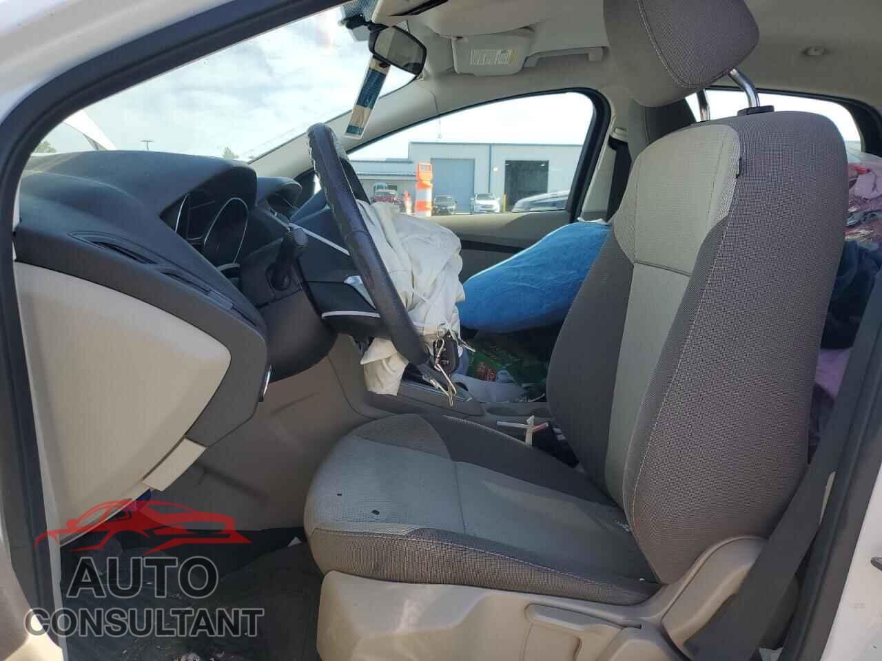 FORD FOCUS 2012 - 1FAHP3K21CL163098