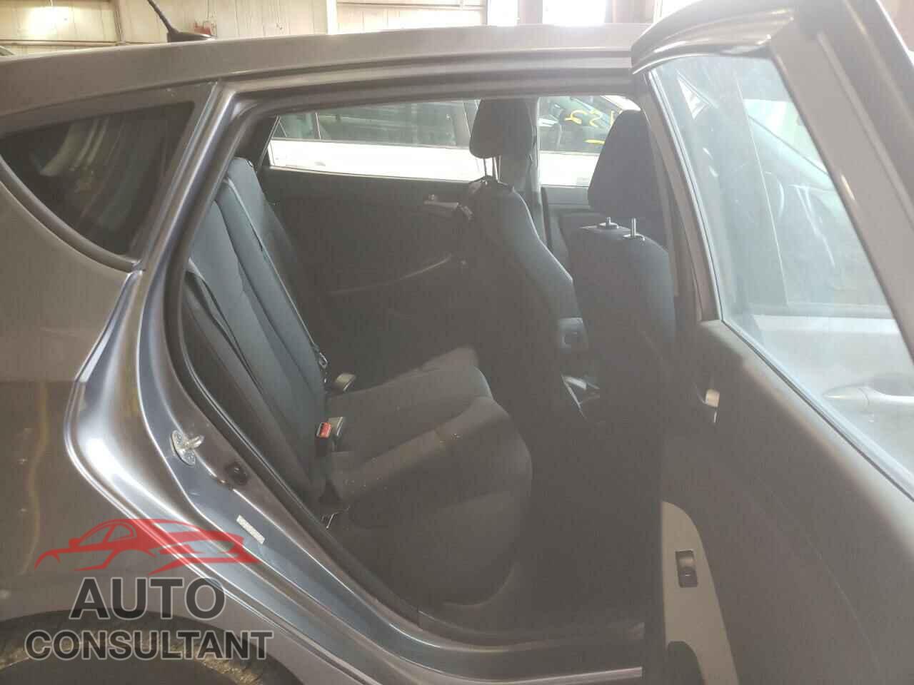 HYUNDAI ACCENT 2017 - KMHCT5AE6HU302274