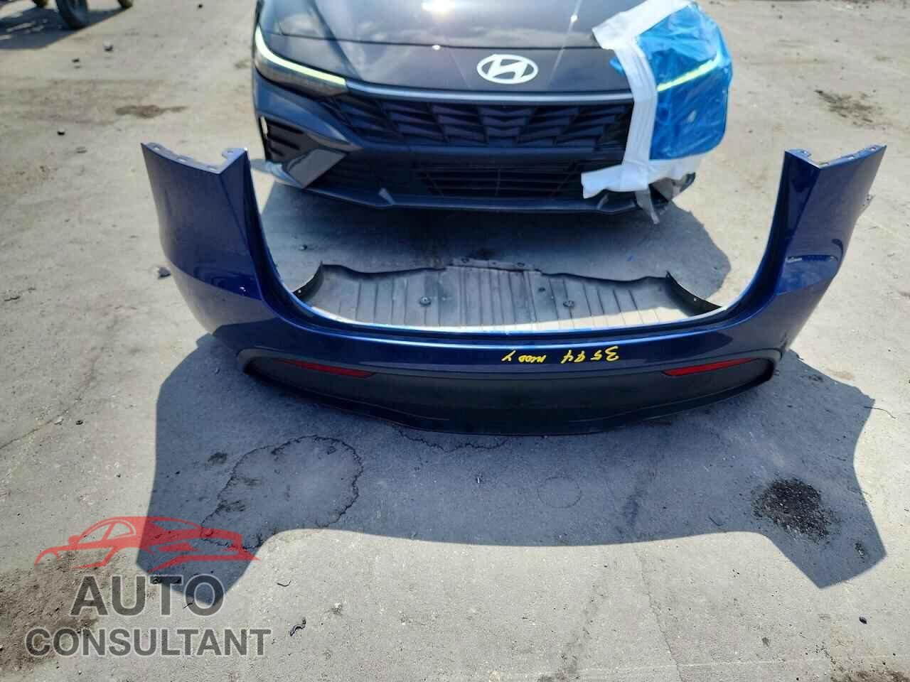 TESLA MODEL Y 2024 - 7SAYGDED2RF155667