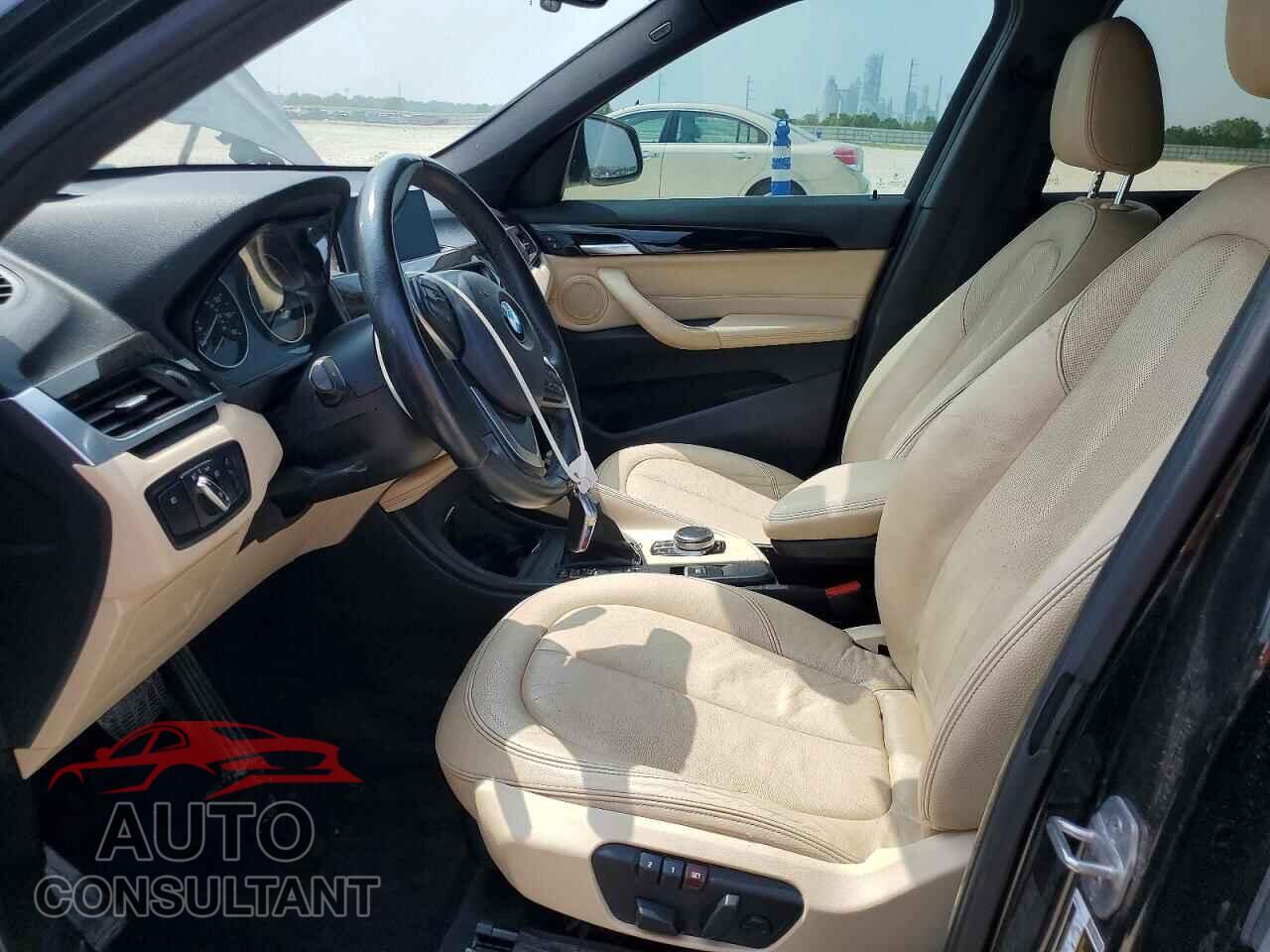 BMW X1 2017 - WBXHT3C35H5F75779
