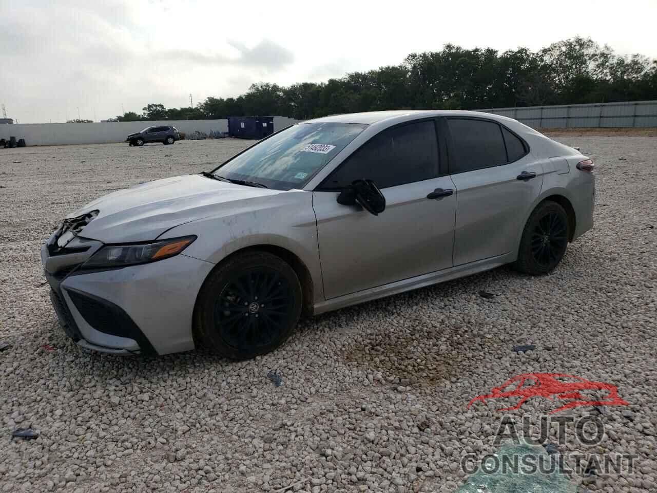 TOYOTA CAMRY 2021 - 4T1G11AK4MU442503