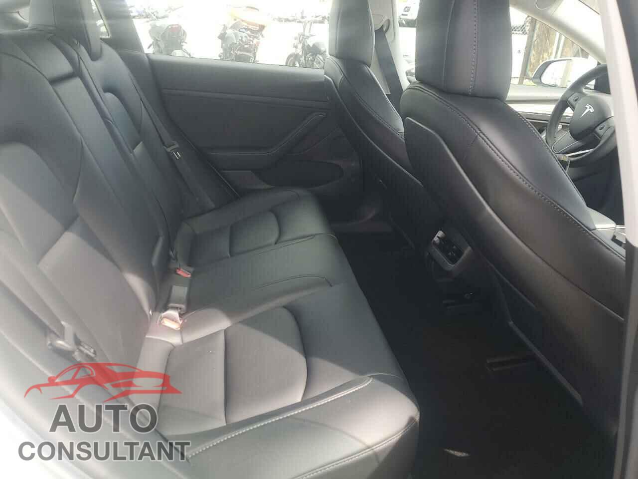 TESLA MODEL 3 2022 - 5YJ3E1EB5NF184262