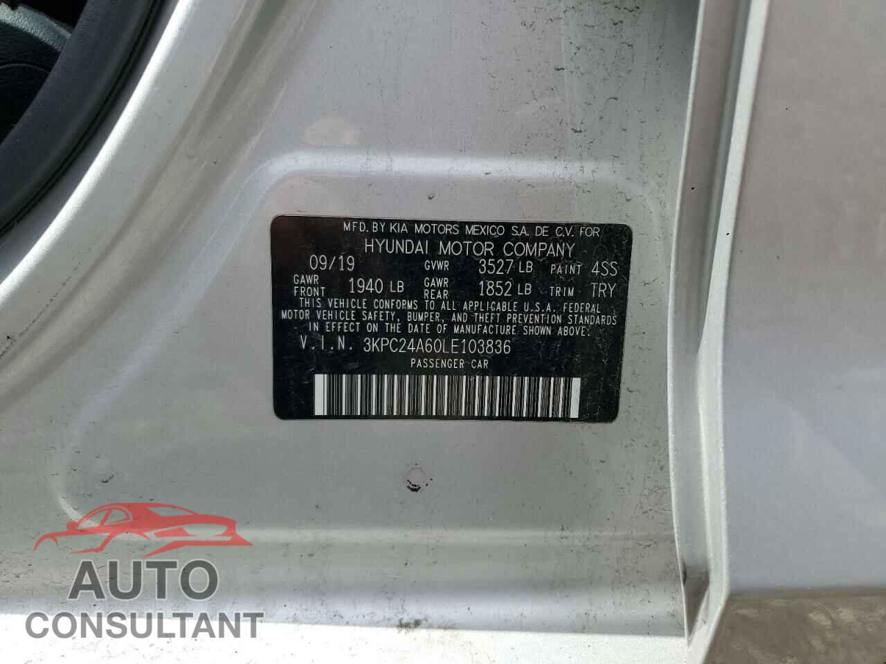 HYUNDAI ACCENT 2020 - 3KPC24A60LE103836