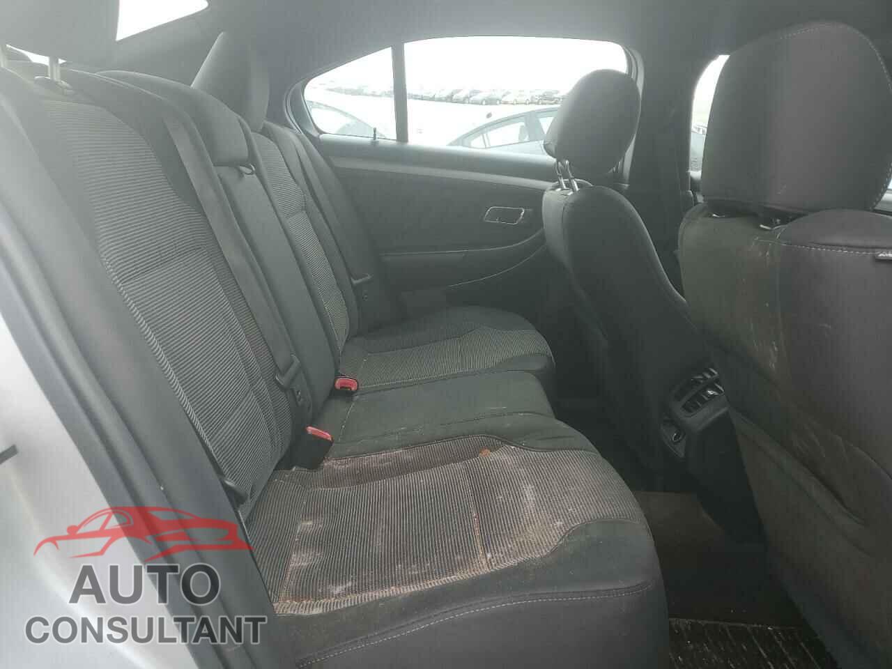 FORD TAURUS 2015 - 1FAHP2E80FG189814