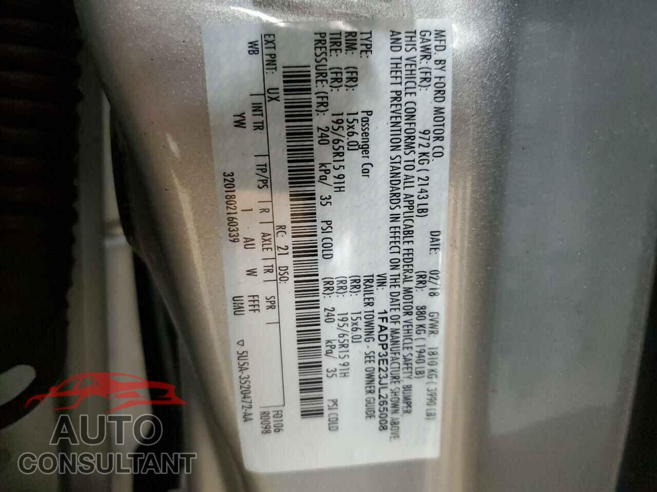FORD FOCUS 2018 - 1FADP3E23JL265008