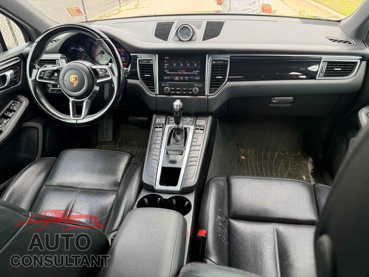 PORSCHE MACAN 2018 - WP1AB2A51JLB33403