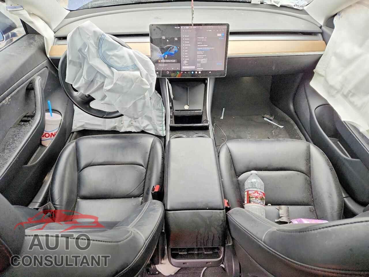 TESLA MODEL 3 2018 - 5YJ3E1EB4JF065001