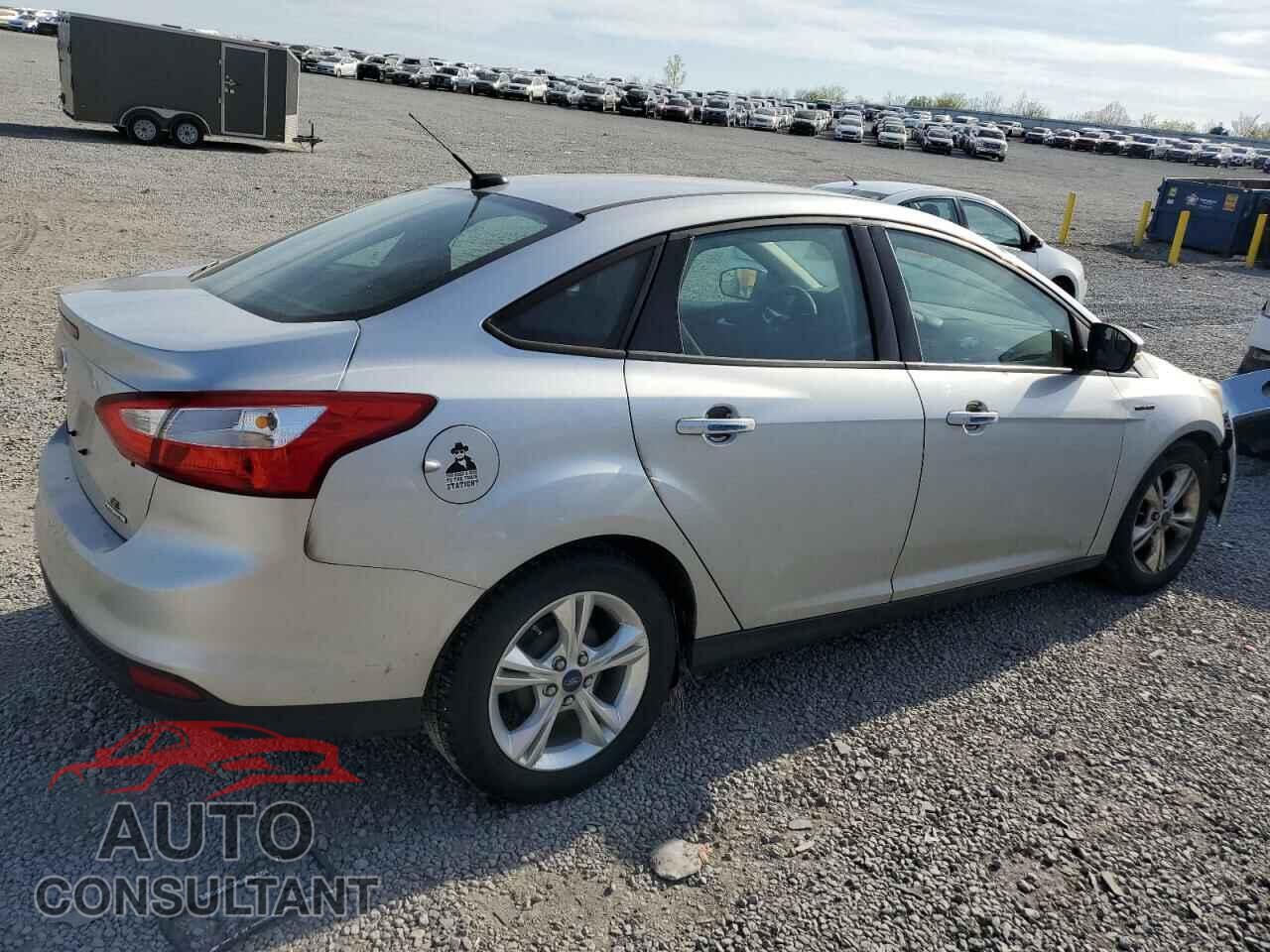 FORD FOCUS 2014 - 1FADP3F20EL263477