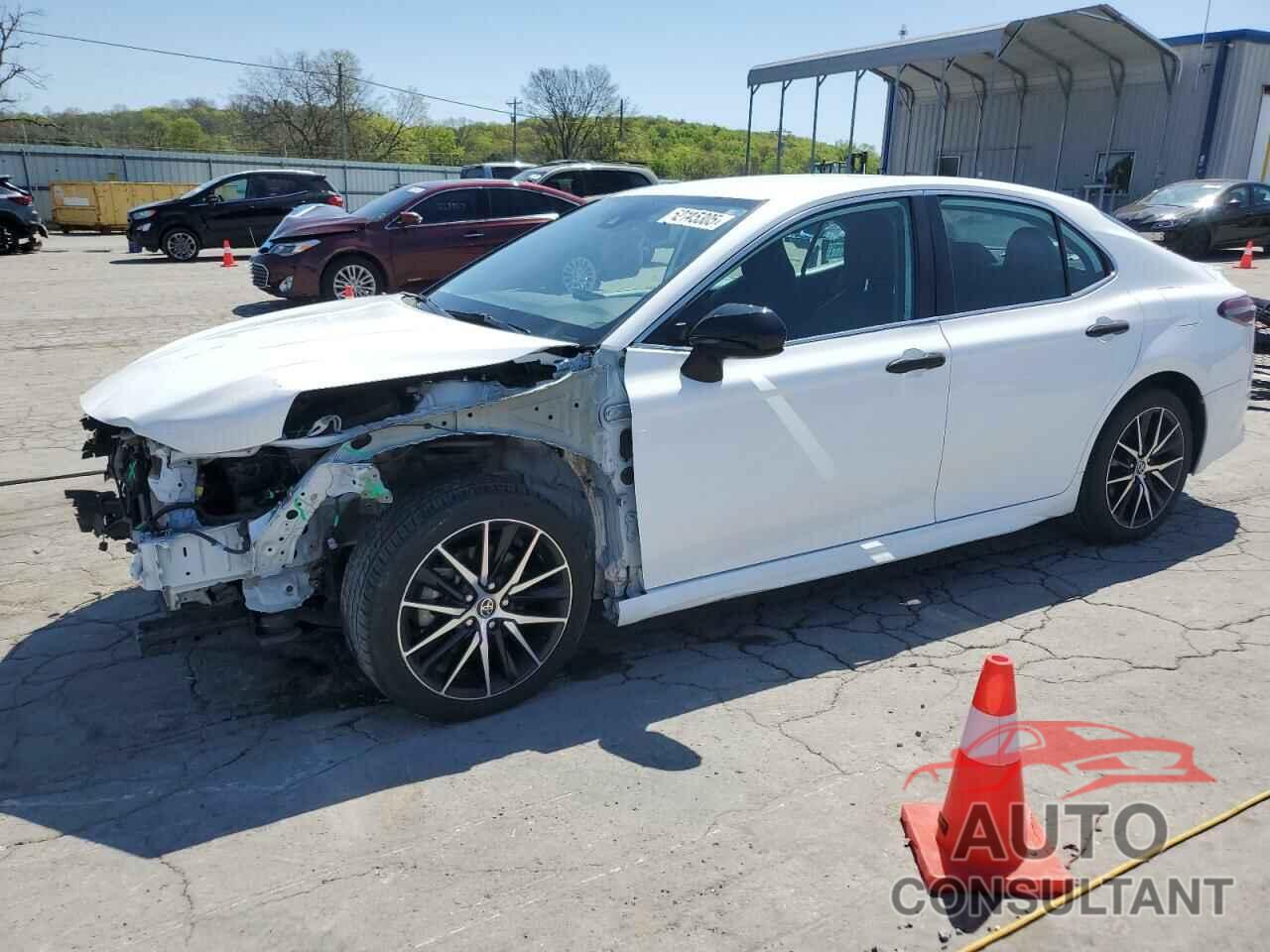TOYOTA CAMRY 2021 - 4T1G11AKXMU585956