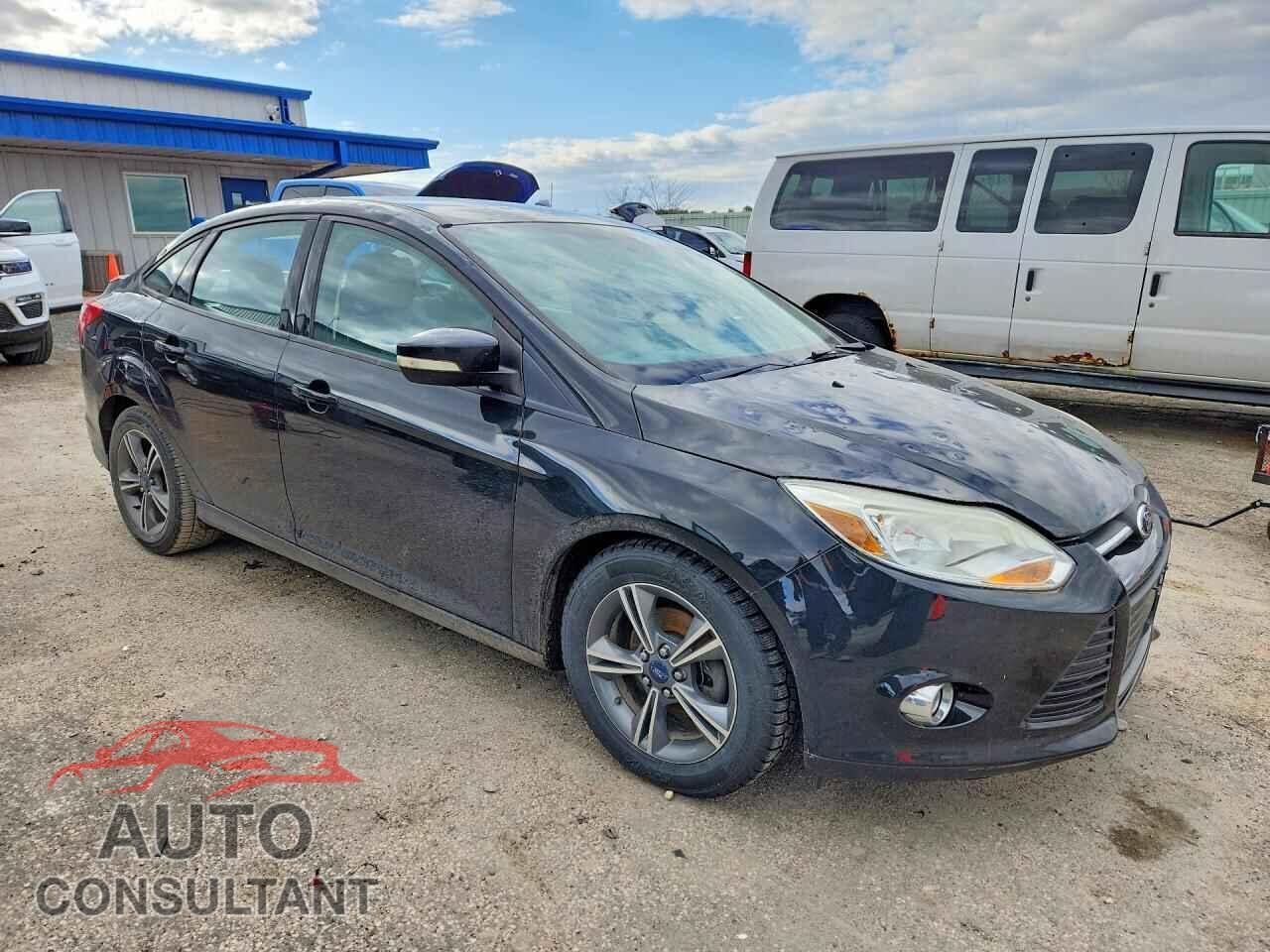 FORD FOCUS 2014 - 1FADP3F28EL235944