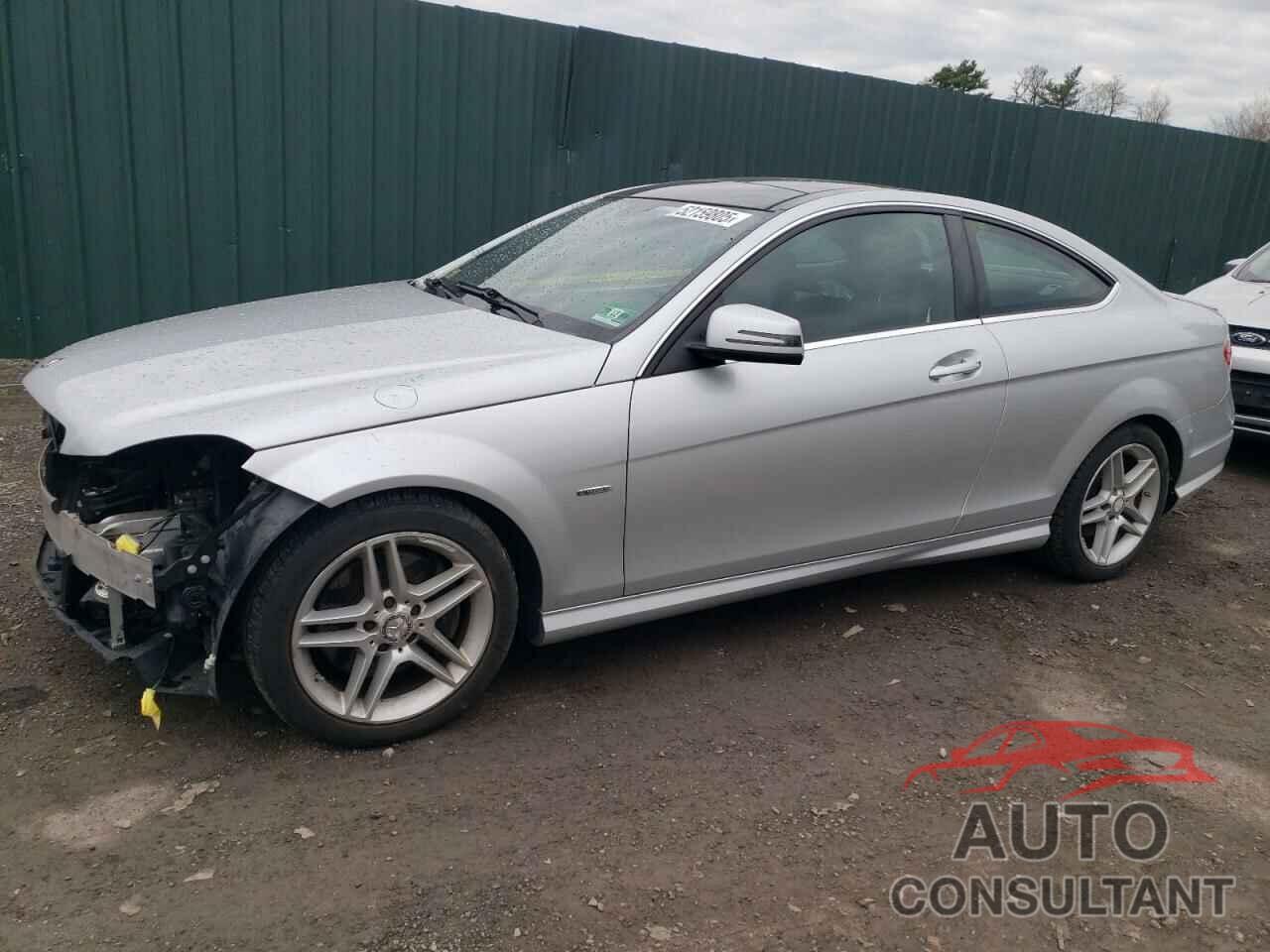 MERCEDES-BENZ C-CLASS 2012 - WDDGJ5HB7CF737654