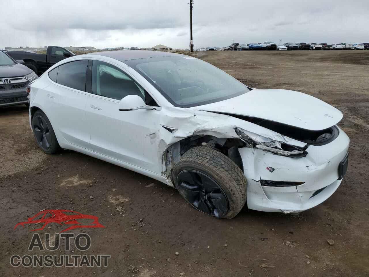 TESLA MODEL 3 2018 - 5YJ3E1EA7JF095777