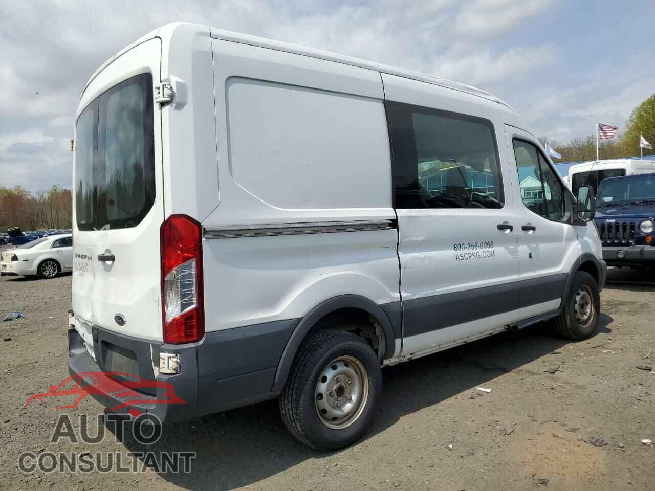 FORD TRANSIT 2017 - 1FTYR1CM3HKB24549