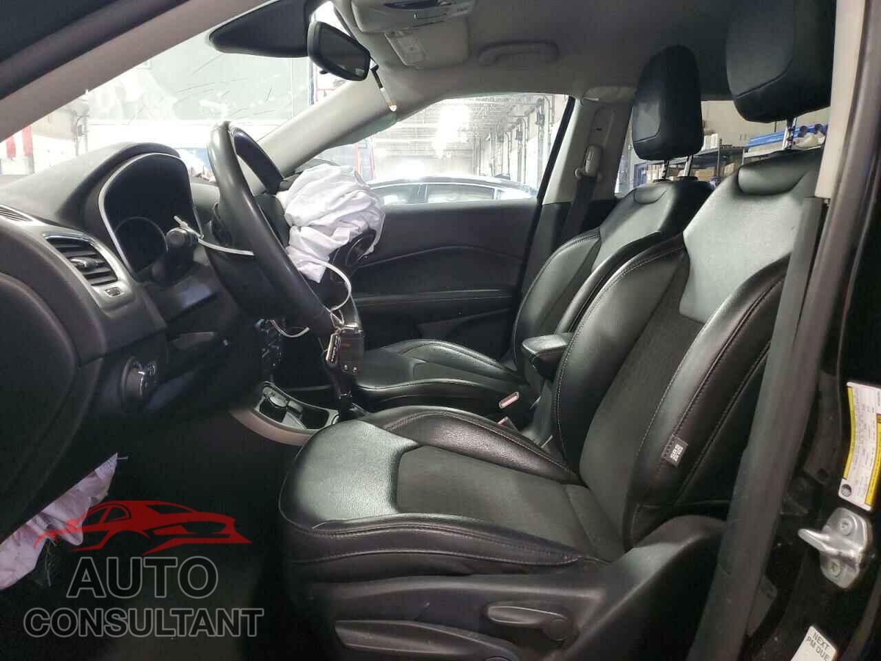 JEEP COMPASS 2021 - 3C4NJDBB5MT584560