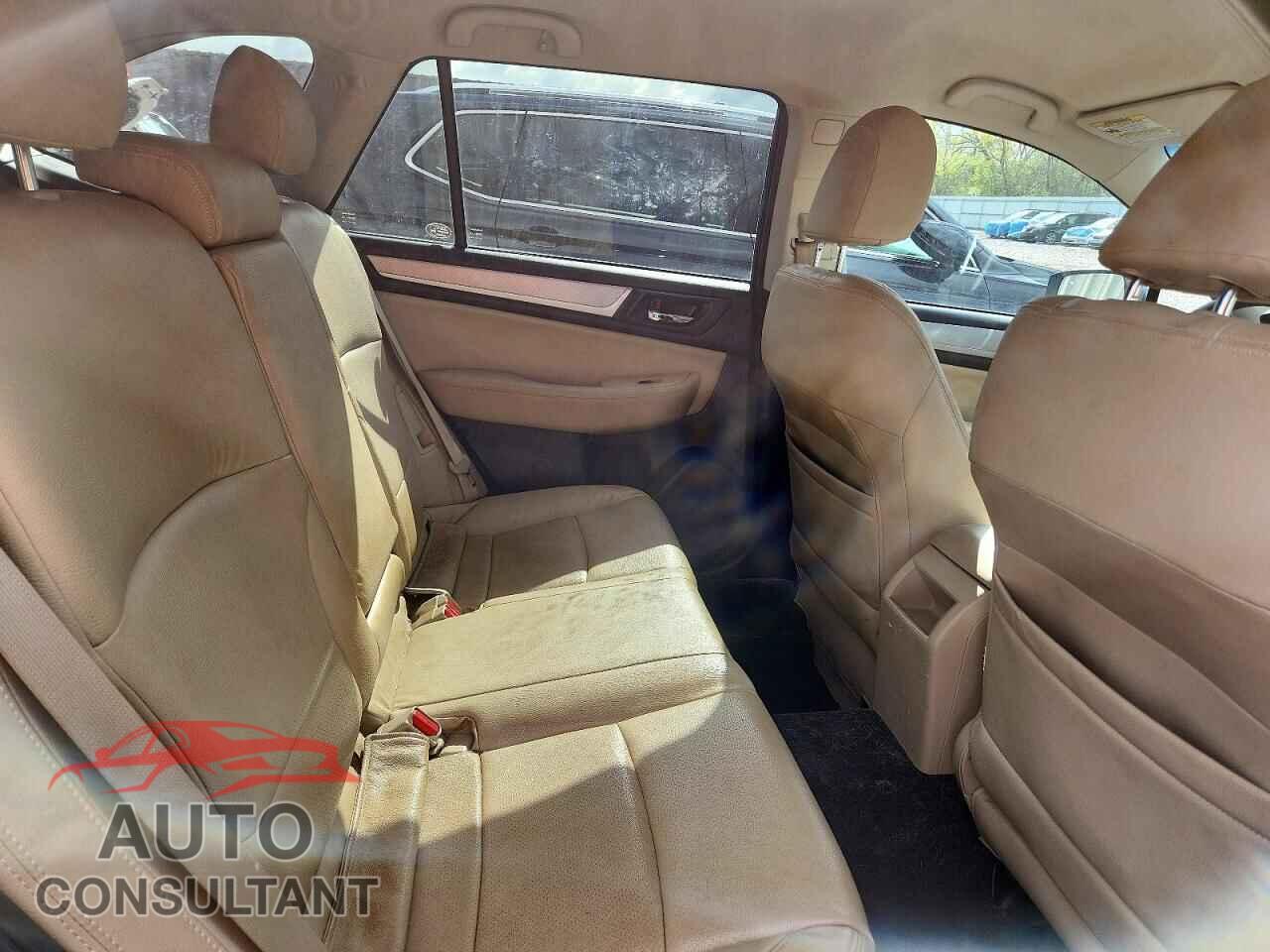 SUBARU OUTBACK 2017 - 4S4BSAFCXH3310348