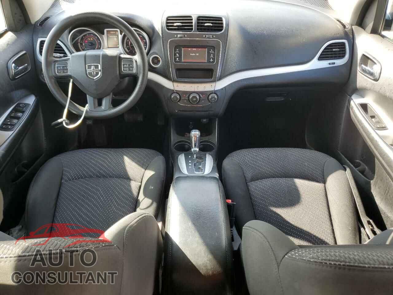 DODGE JOURNEY 2017 - 3C4PDCBG7HT523366