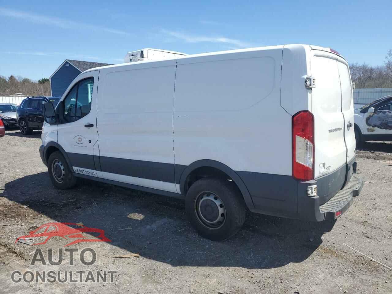FORD TRANSIT 2017 - 1FTYR1ZM5HKB30604
