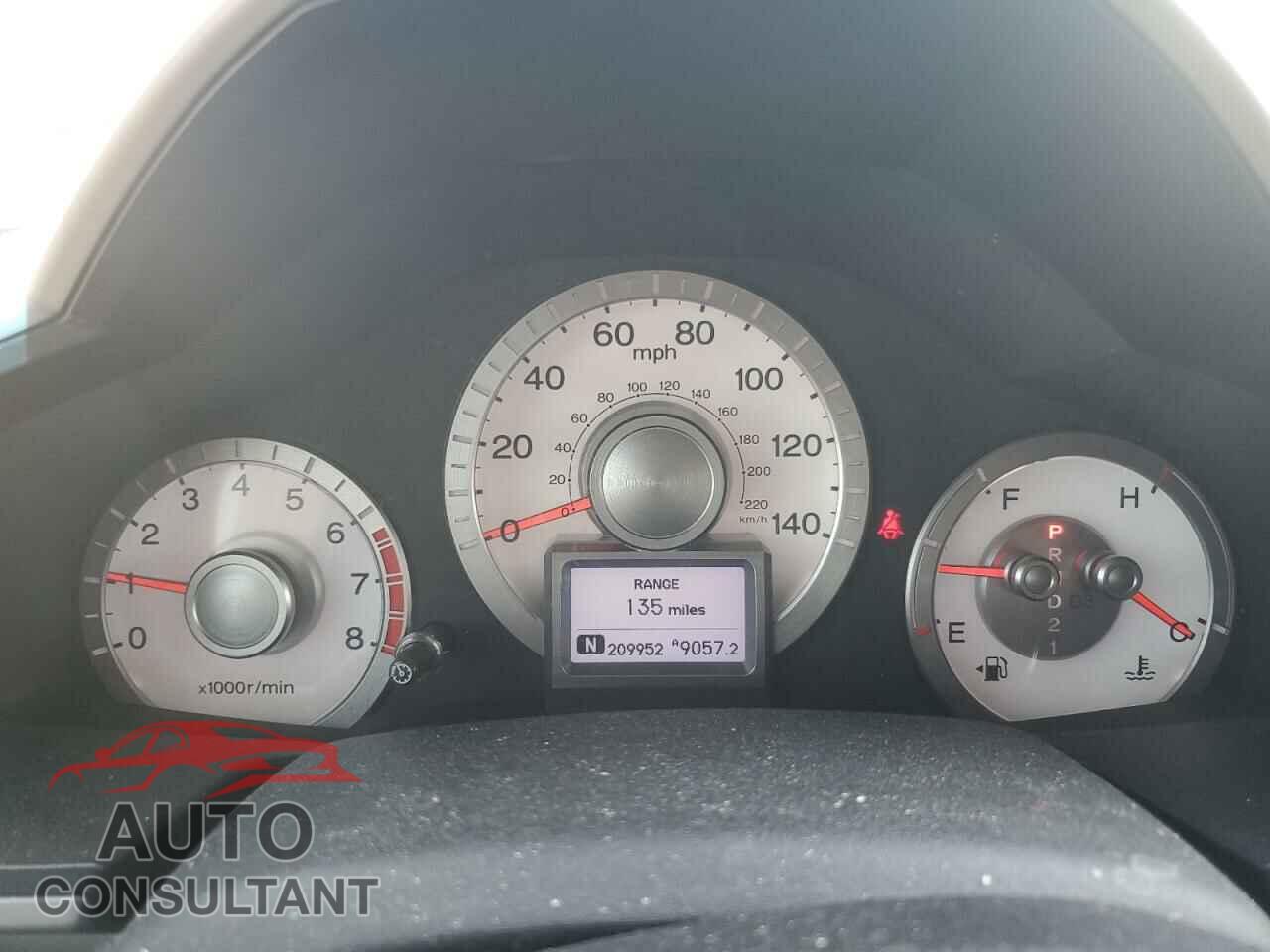 HONDA PILOT 2011 - 5FNYF4H9XBB083310
