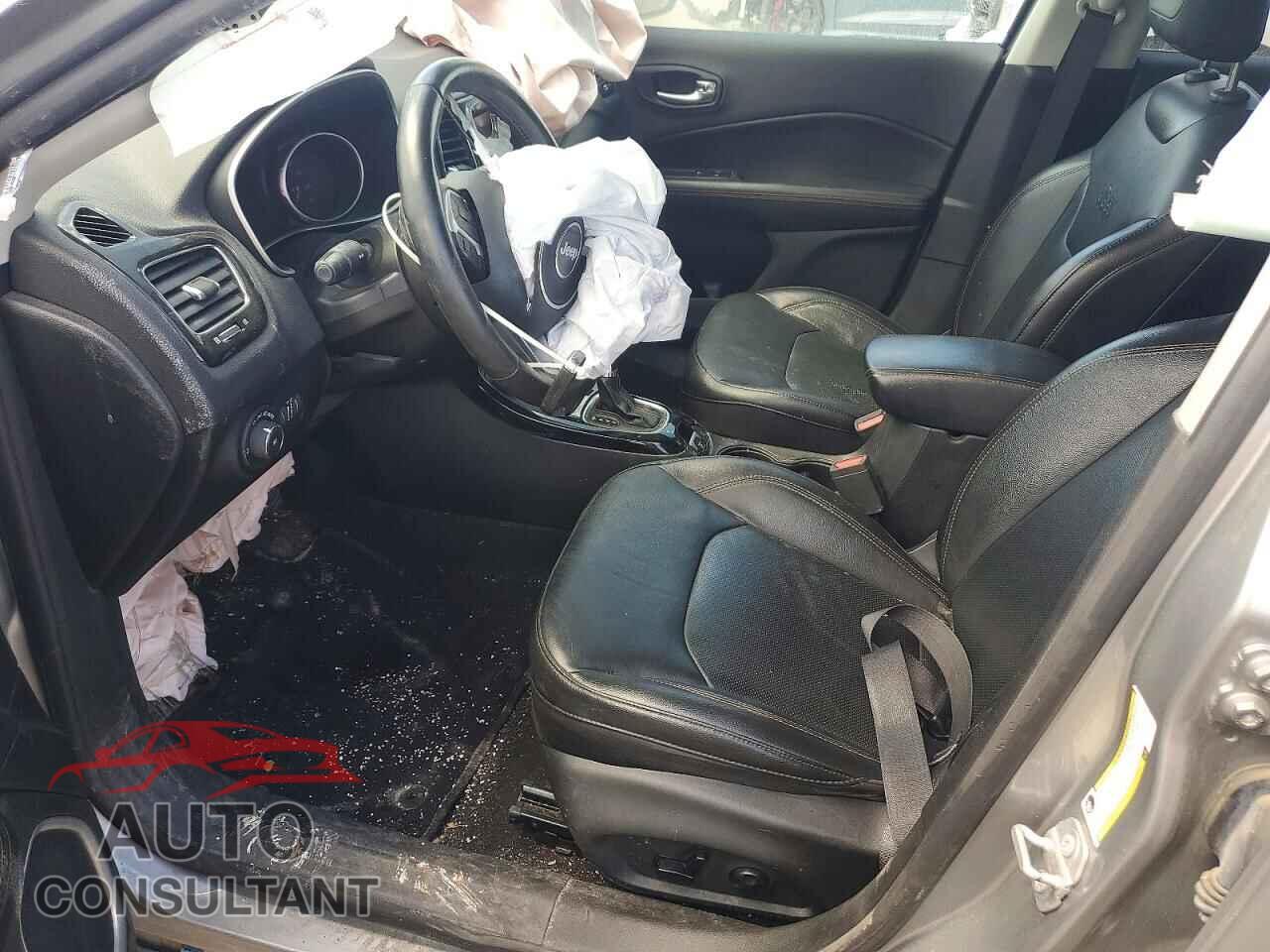 JEEP COMPASS 2020 - 3C4NJDCB4LT240294