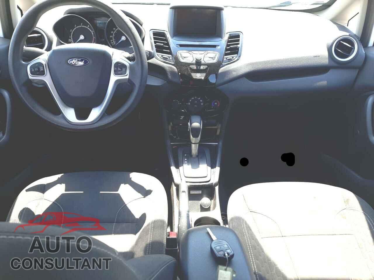 FORD FIESTA 2019 - 3FADP4EJ2KM137467