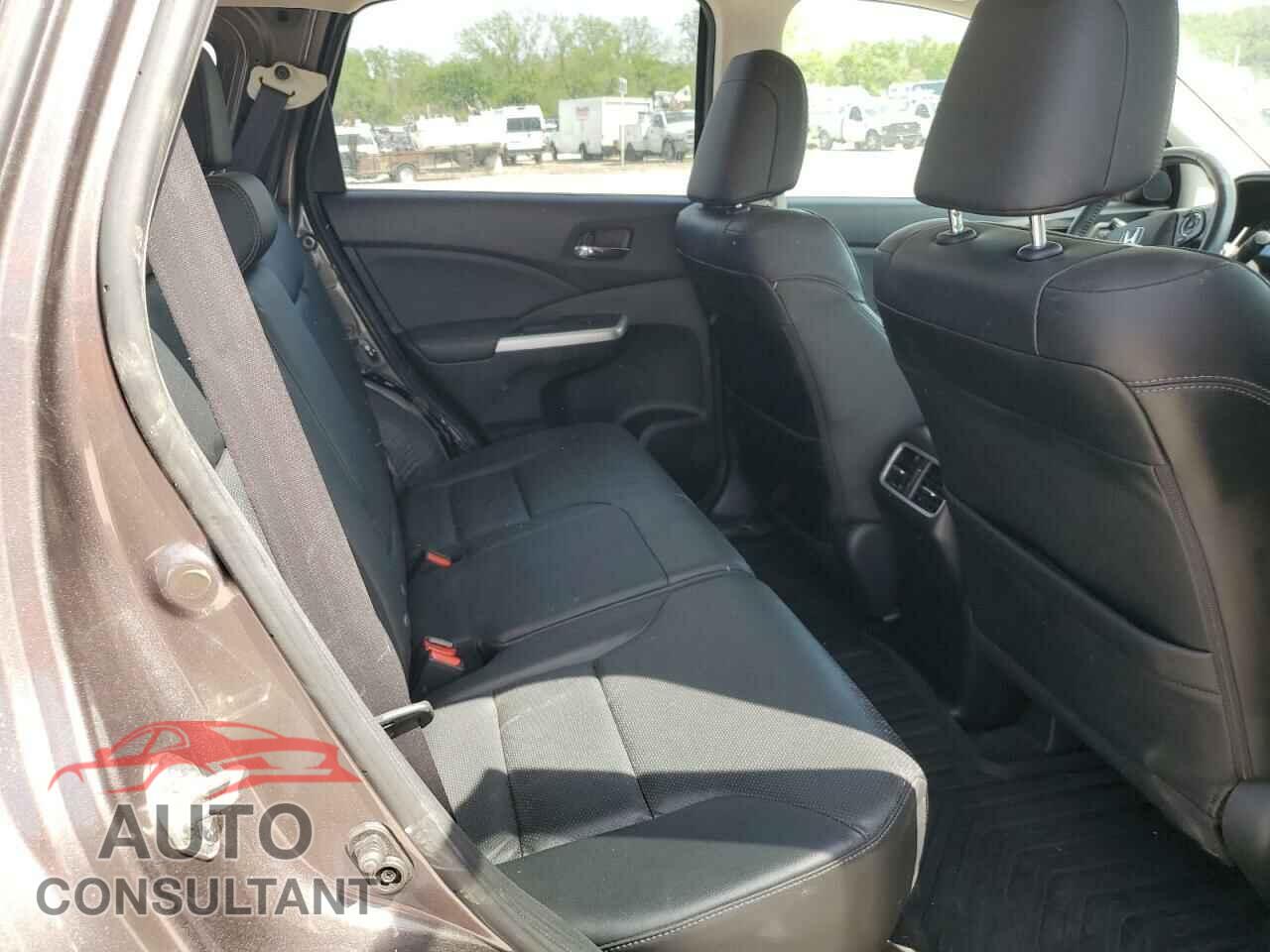HONDA CRV 2016 - 5J6RM4H9XGL087902