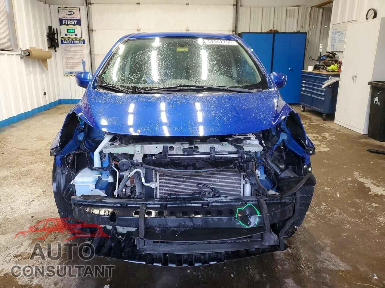 NISSAN VERSA 2015 - 3N1CE2CP0FL362024