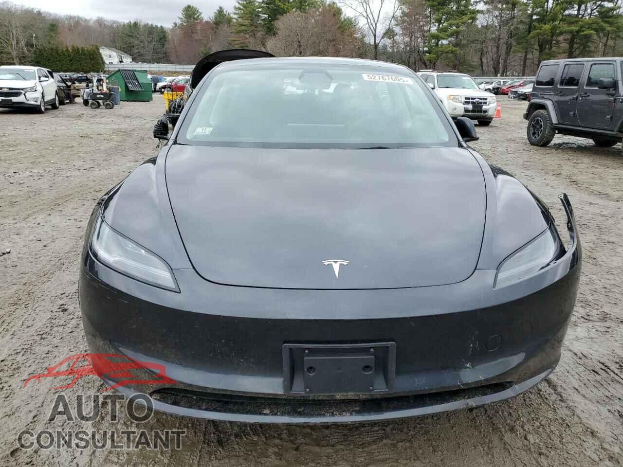 TESLA MODEL 3 2024 - 5YJ3E1EB2RF816463
