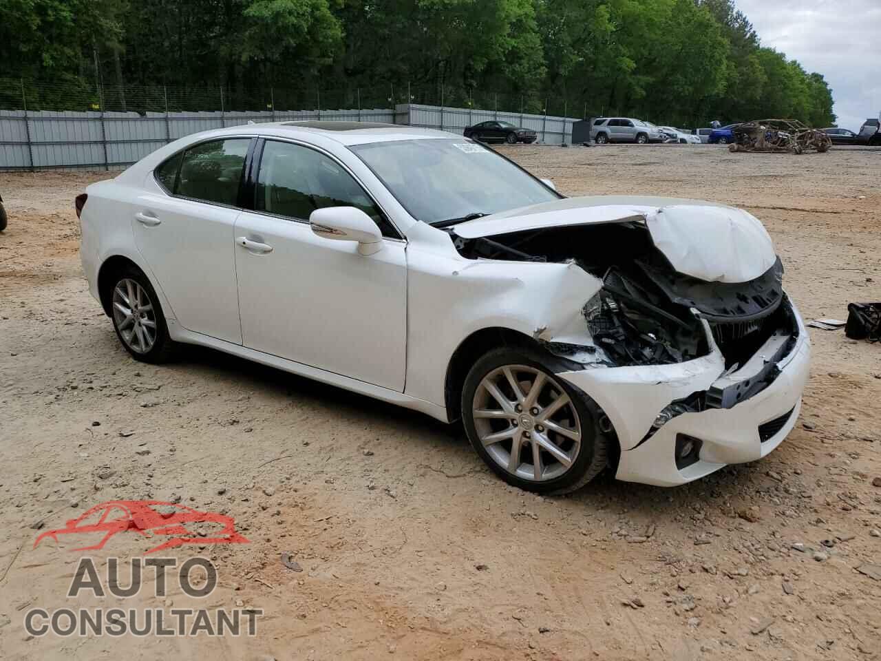 LEXUS IS 2013 - JTHCF5C24D5063339