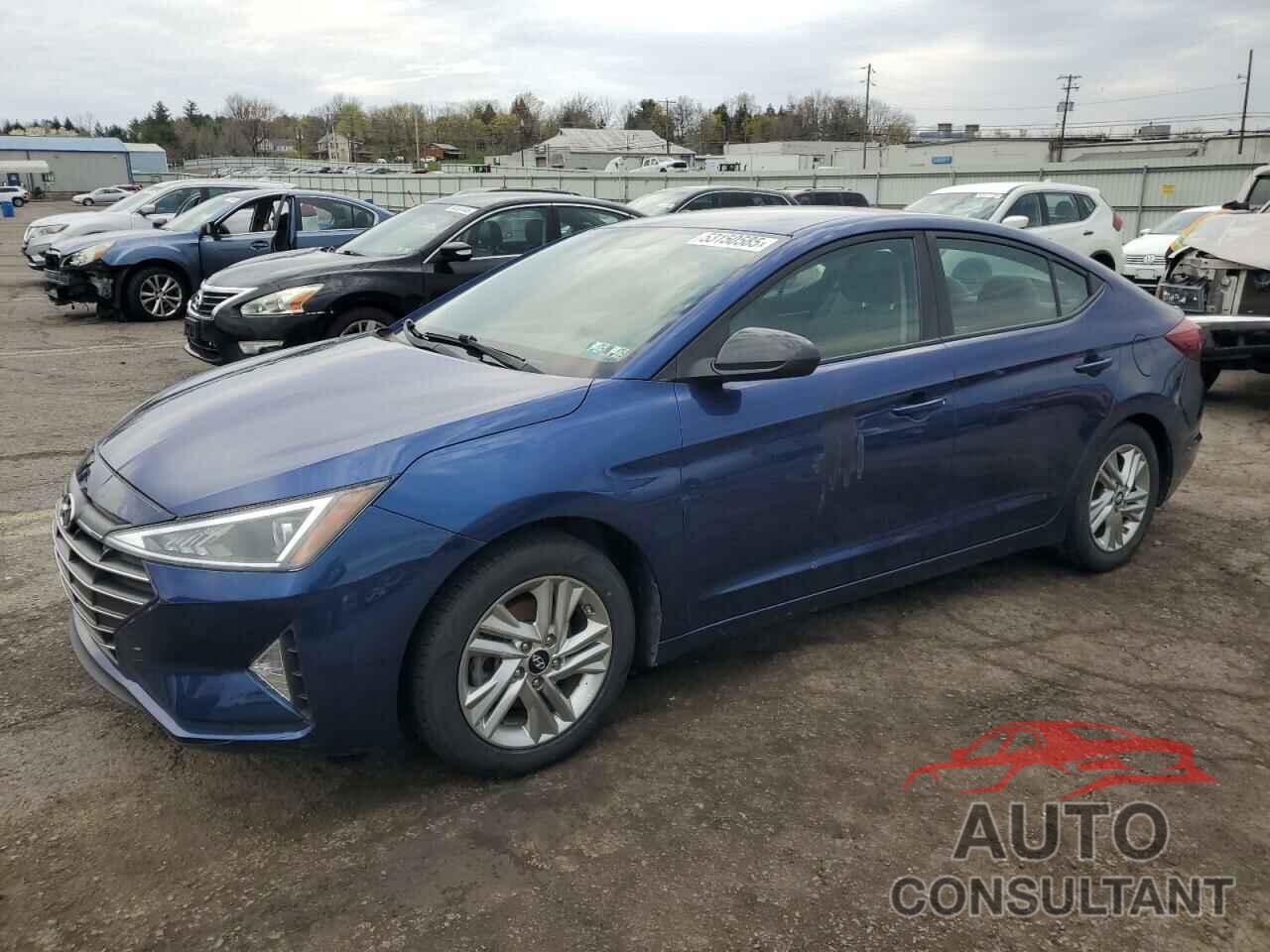 HYUNDAI ELANTRA 2020 - 5NPD84LF0LH575806