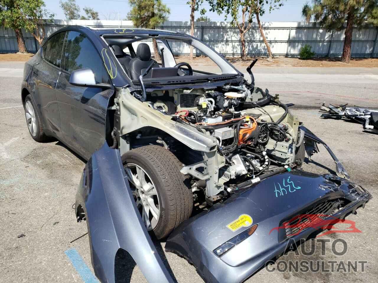 TESLA MODEL Y 2021 - 5YJYGDEE7MF301656