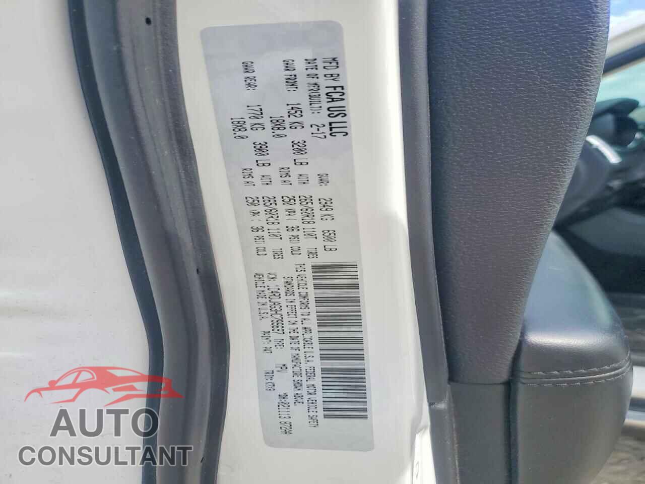 DODGE DURANGO 2017 - 1C4RDJAG3HC799697