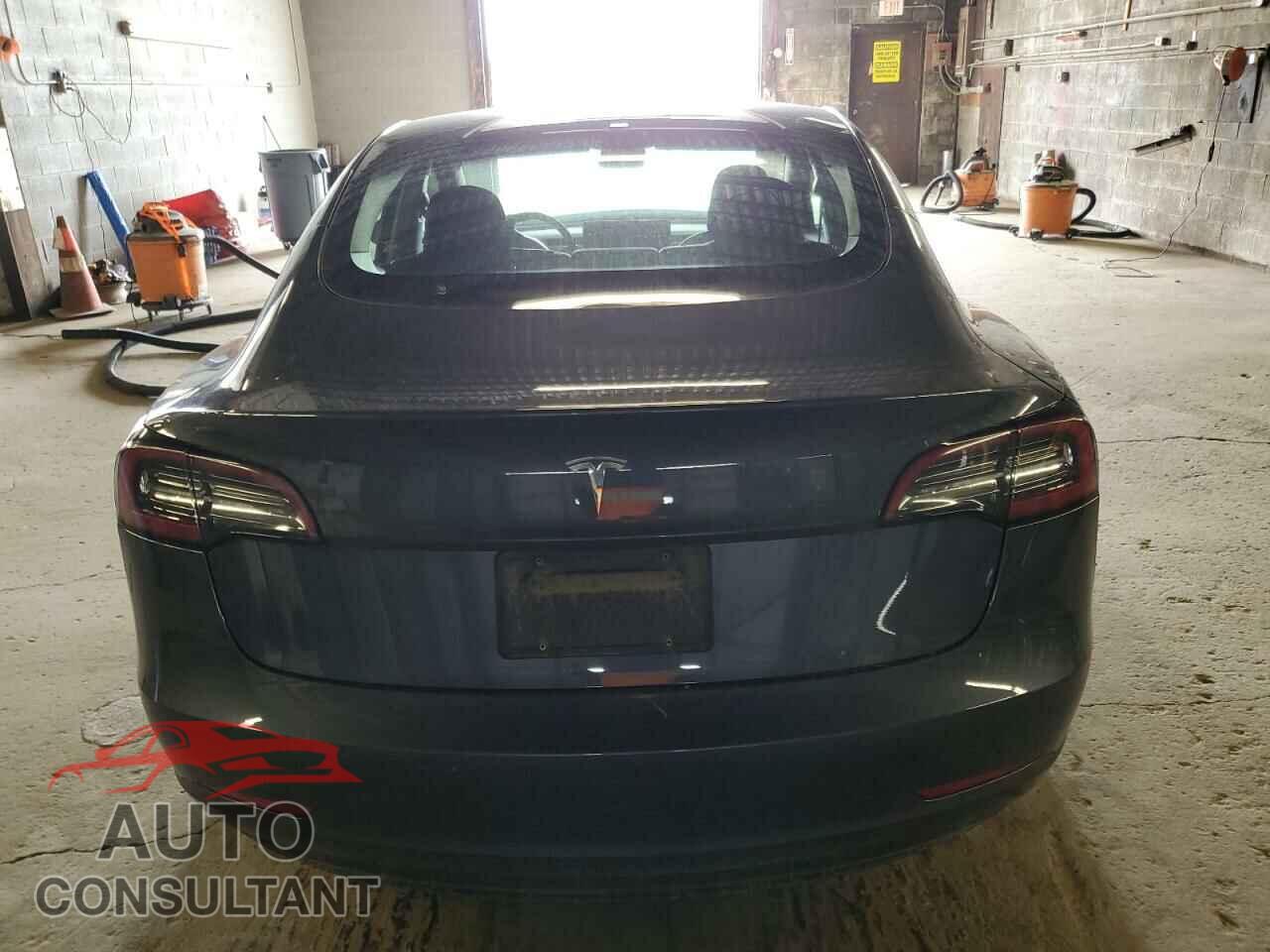 TESLA MODEL 3 2023 - 5YJ3E1EA6PF428527
