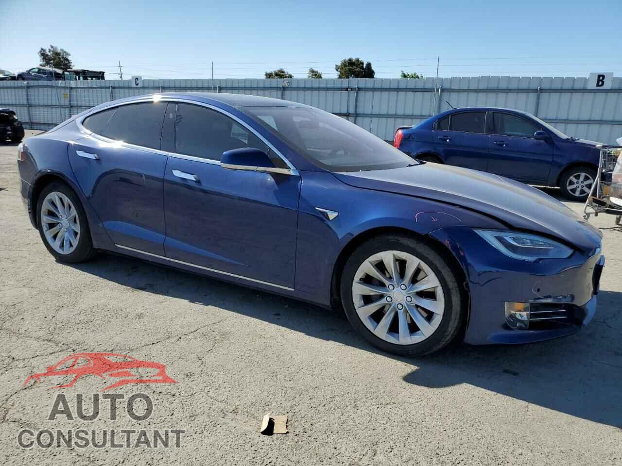 TESLA MODEL S 2018 - 5YJSA1E26JF300098