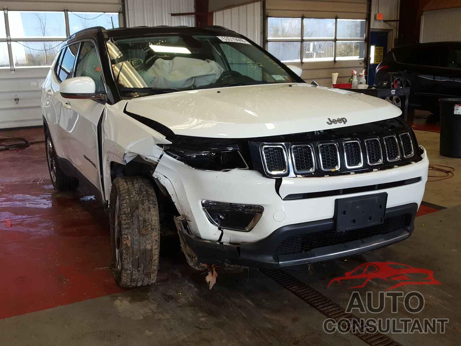 JEEP COMPASS 2018 - 3C4NJDCB3JT113307