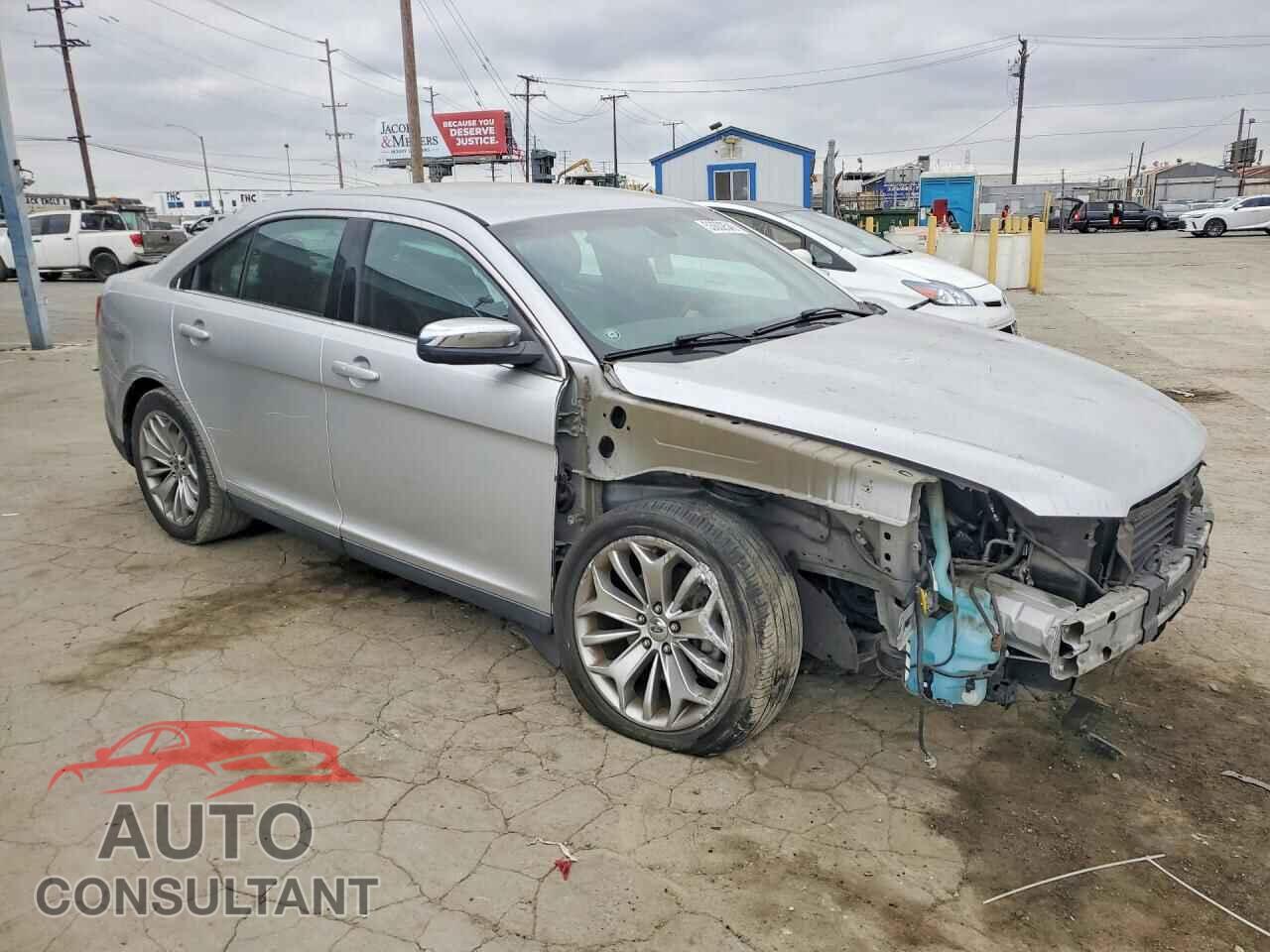 FORD TAURUS 2013 - 1FAHP2F80DG217557