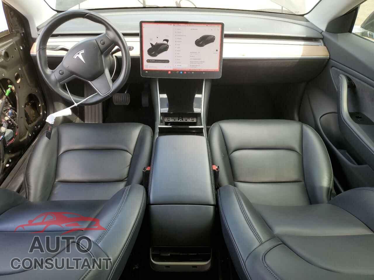 TESLA MODEL 3 2018 - 5YJ3E1EA8JF152097