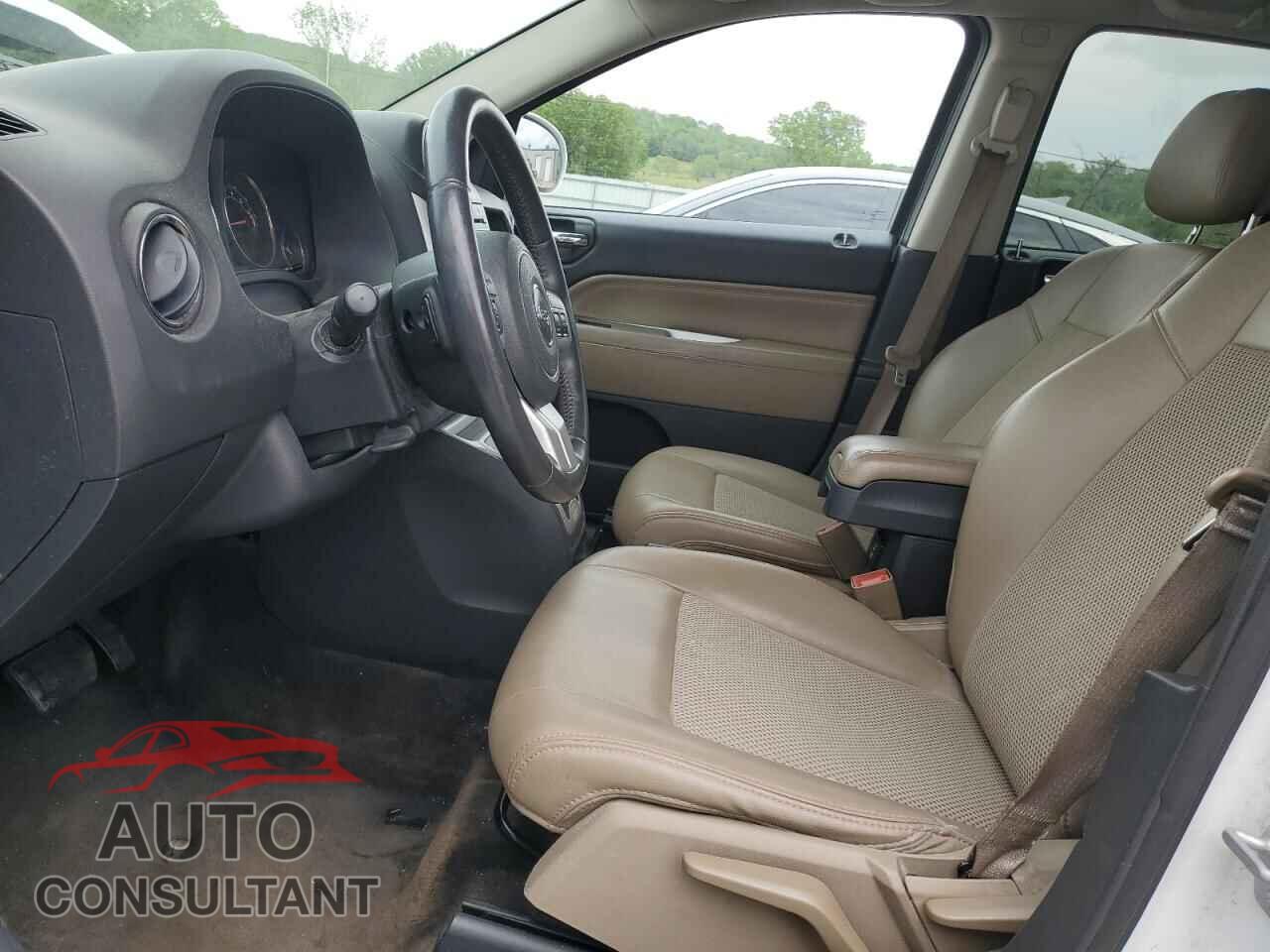 JEEP COMPASS 2017 - 1C4NJCEA8HD151470