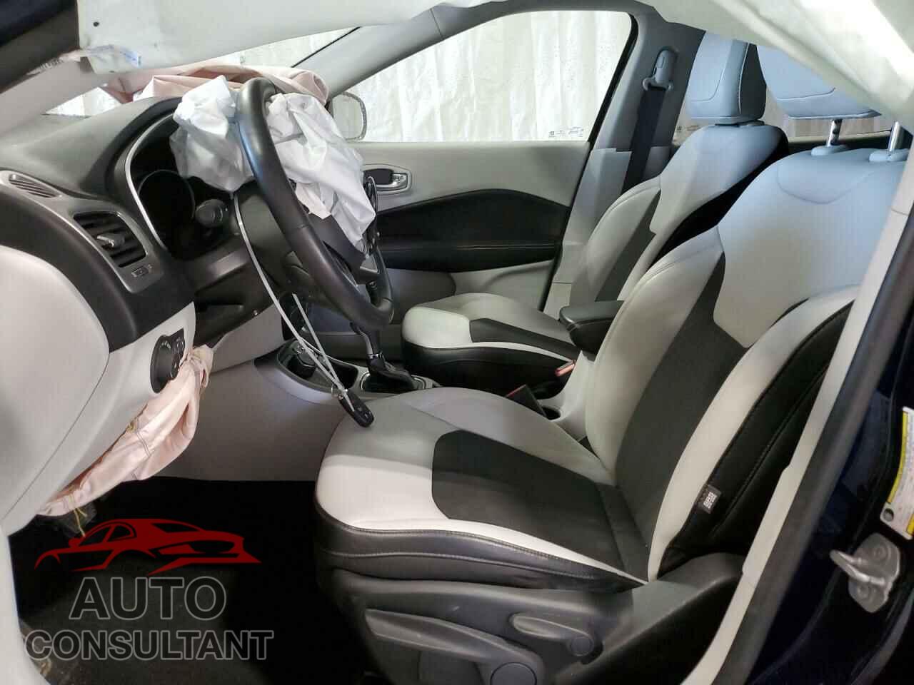 JEEP COMPASS 2019 - 3C4NJDBB5KT741405