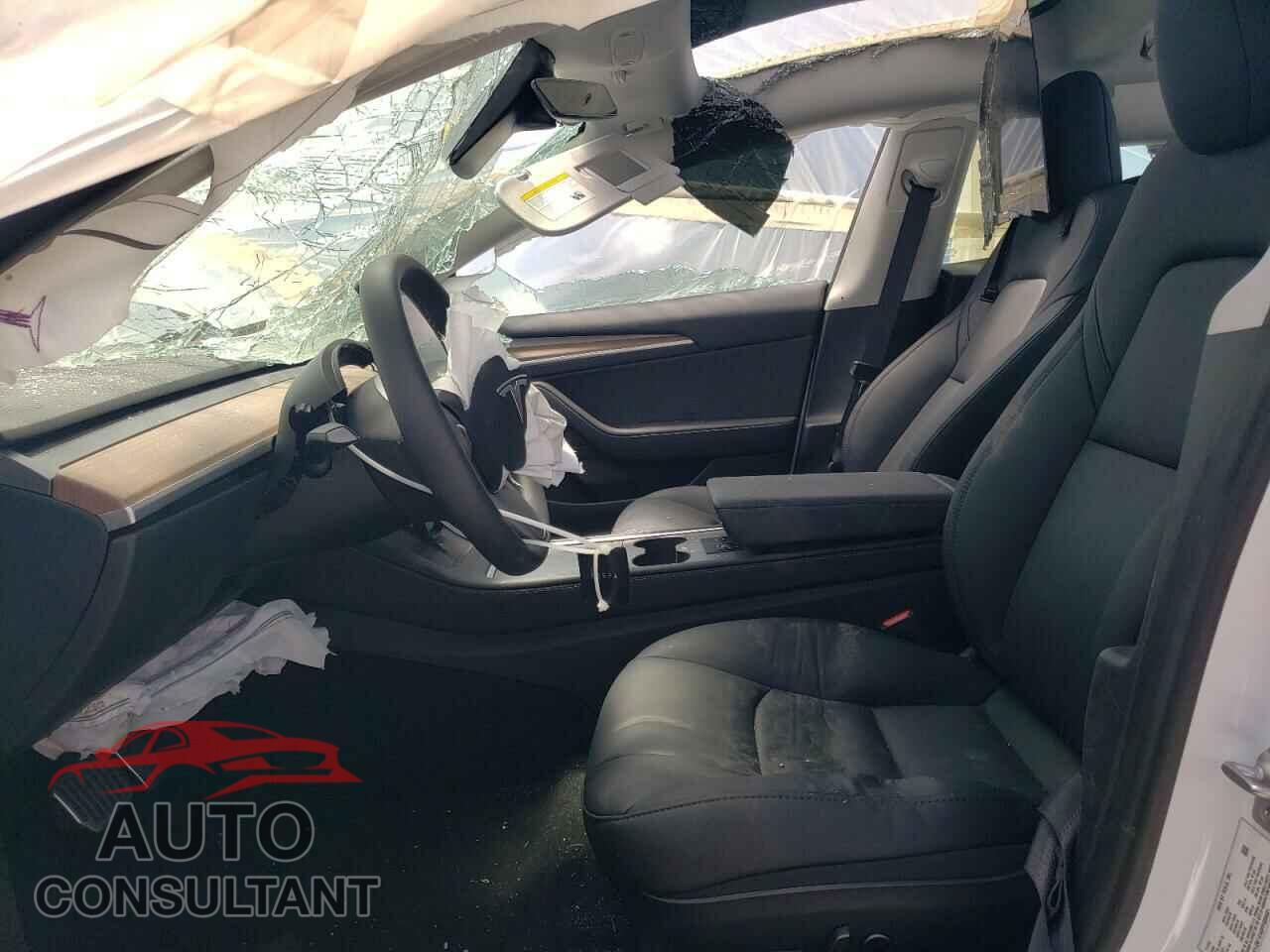 TESLA MODEL 3 2023 - 5YJ3E1EA0PF688681