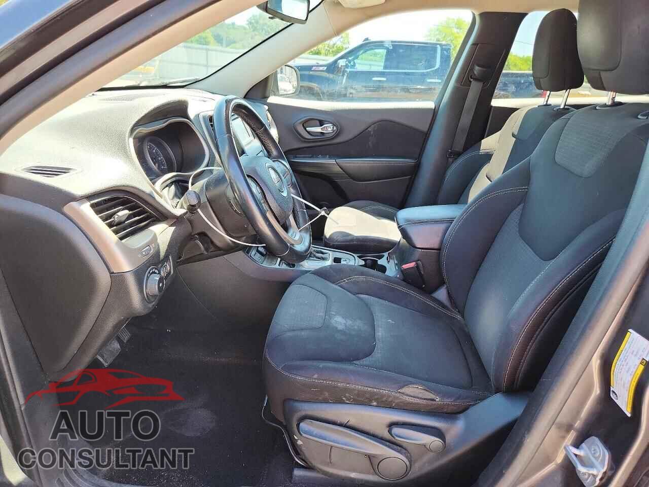 JEEP CHEROKEE 2015 - 1C4PJLCB1FW683908