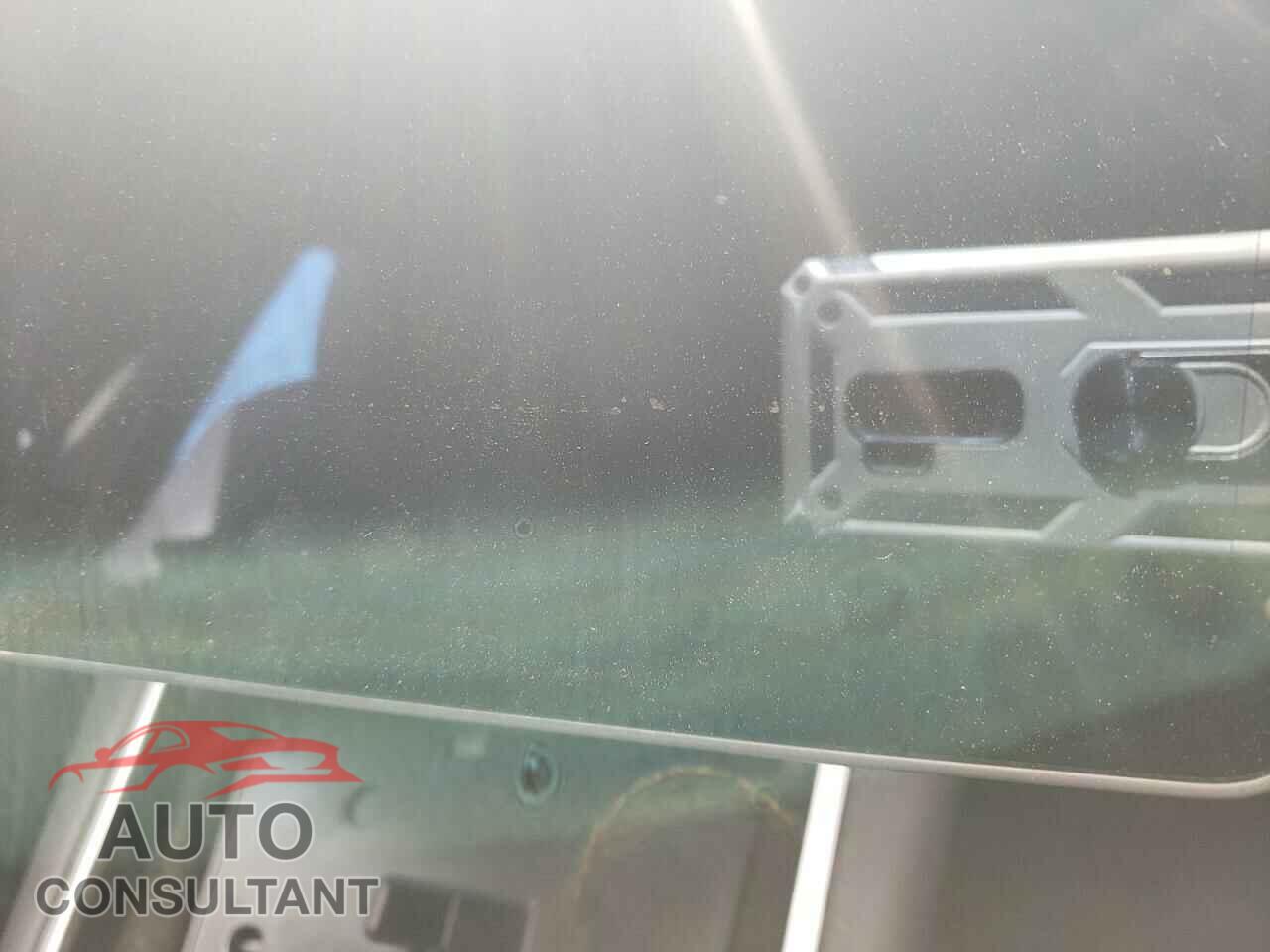 TESLA MODEL 3 2018 - 5YJ3E1EB1JF063612