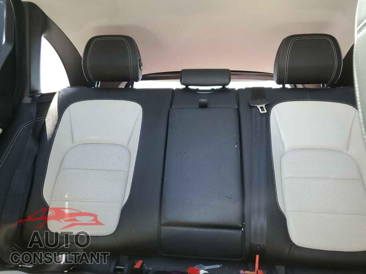 JAGUAR F-PACE 2018 - SADCL2EV5JA251357