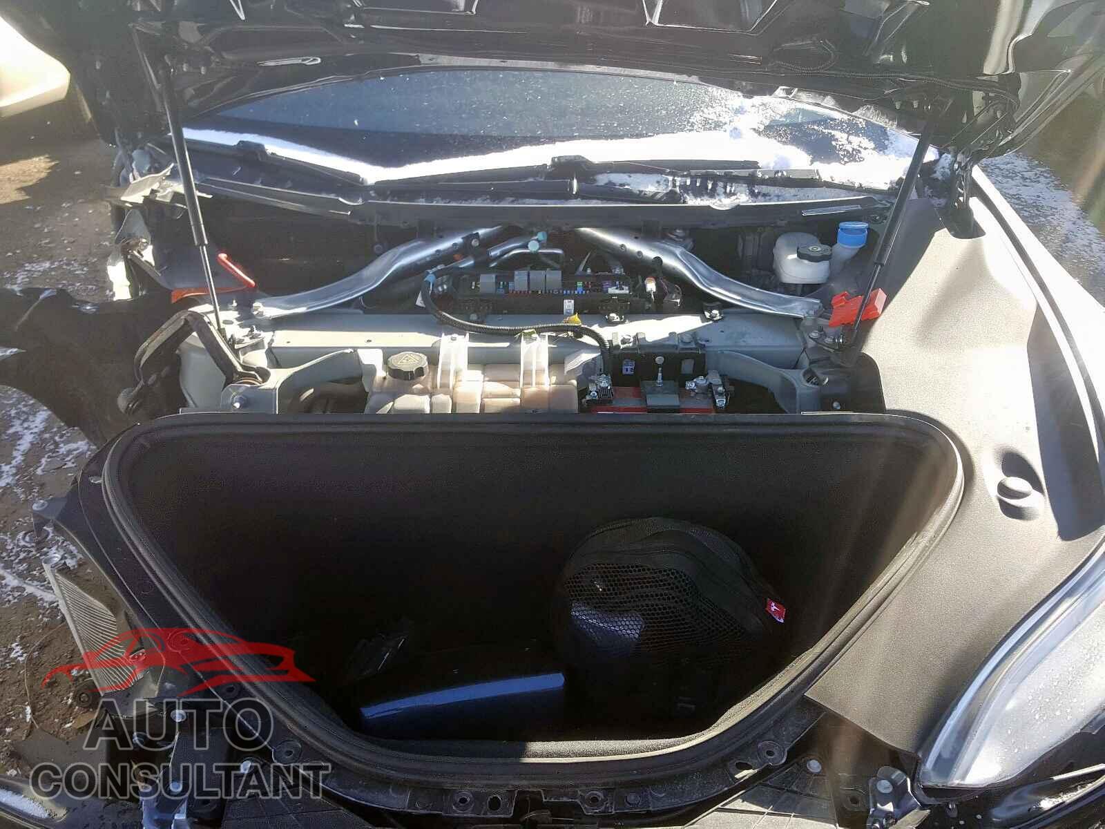 TESLA MODEL S 2017 - 5YJSA1E20HF198212